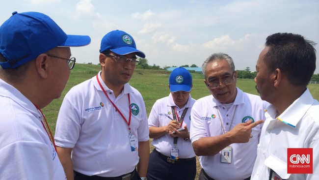 Sebagai bandara terdekat ke Danau Toba, Bandara Silangit menjadi penting jika pemerintah ingin mendatangkan banyak wisatawan asing ke kawasan tersebut.