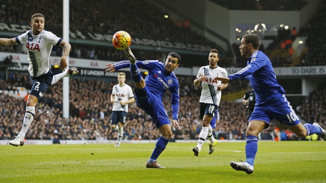 Pedro Rodriguez yakin kompatriotnya, Cesc Fabregas, bisa melalui masa-masa sulit yang tengah dihadapinya di Chelsea saat ini.