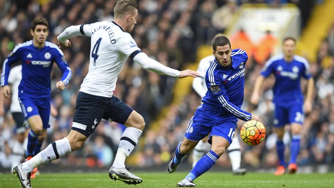 Duel Tottenham Hotspur lawan Chelsea di babak pertama berakhir dengan skor 0-0. Kedua tim masih sulit membuat peluang untuk mencetak gol.