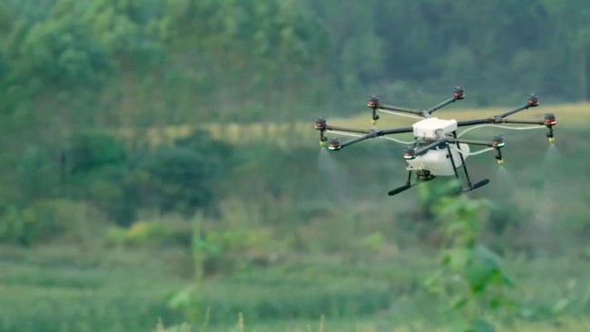 Uji coba tilang pakai pesawat tanpa awak atau drone dalam sistem Electronic Traffic Law Enforcement (ETLE).