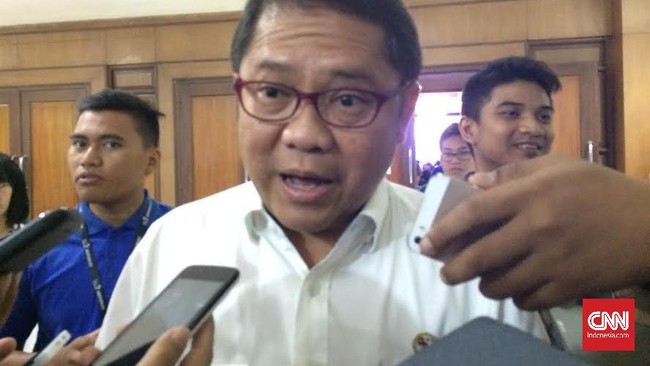 Ponsel Zuk Z1 menggunakan sertifikat palsu untuk masuk ke Indonesia. Ini ilegal, dan bisa dijerat dengan hukum pidana.