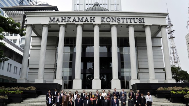 Institute for Criminal Justice Reform (ICJR) mengguat pasal makar ke Mahkamah Konstitusi karena dinilai telah mengalami pergeseran makna.