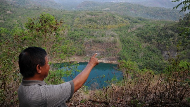 Target produksi PT Newmont Nusa Tenggara (NNT)  pada tahun ini meliputi 690 ribu ons emas dan 230 juta pon tembaga.