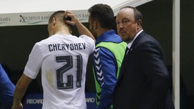 Foto Kemenangan Kontroversial Madrid di Piala Raja