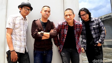 Lirik Lagu Hingga Detik Ini - The Rain