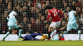 West Ham Tahan Manchester United di Old Trafford