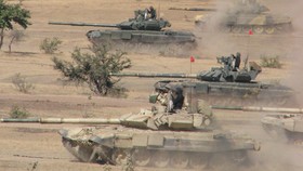 AS Tempatkan Tank dan Senjata di Gua Rahasia Norwegia