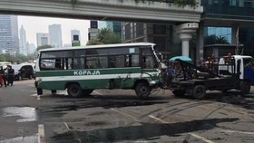 Kopaja Terguling di Sudirman, Satu Orang Tewas