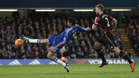 Chelsea Dipermalukan Bournemouth di Stamford Bridge