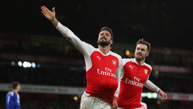 Tertunduk malu di babak pertama karena mencetak gol bunuh diri, Olivier Giroud bangkit dan membawa Arsenal menang 3-1 atas Sunderland.