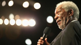 Morgan Freeman Melanglang Dunia untuk Memaknai Ketuhanan
