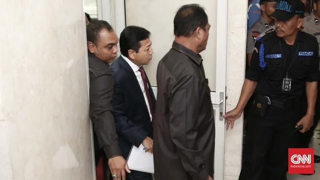 MKD diminta tidak perlu berputar-putar dalam menyidangkan perkara etik Setya Novanto dengan meminta keterangan dari banyak pihak.