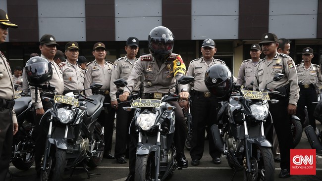 Kultur lokal di Tangerang Selatan bisa memicu gesekan bila tak diantisipasi. Ada tiga pasang kandidat bersaing di Tangsel, dan dua pasang calon di Depok.