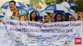 MUI Kaji RUU PKS Agar Bisa Cegah Pernikahan Sejenis
