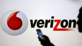 Verizon Tawar Yahoo Rp40 Triliun
