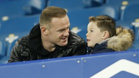 Akhir Pekan Rooney dengan Kai di Stadion