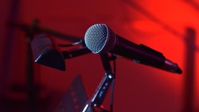 Stand Up Comedy Santri, Hiburan Tanpa Menertawakan Agama