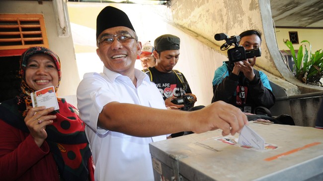DPP dan DPW Jabar PKS disebut tak mempertimbangkan untuk mencalonkan kembali petahana Mohammad Idris pada Pilwalkot Depok 2020.