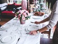 Dubai Tak Lagi Wajibkan Restoran Pasang Tirai saat Ramadan