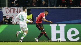 MU Mendominasi, Lima Tembakan Diblok