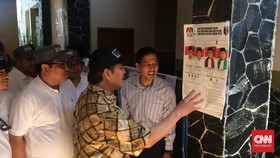 Jimly Asshiddiqie Puji Konsep <i>Doorprize</i> di TPS Depok