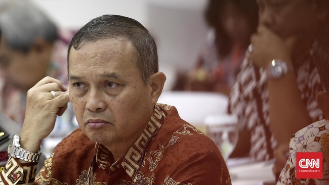 Mantan Kepala Badan Intelijen Strategis (Bais) Yayat Sudrajat menegaskan Soenarko tidak pernah berbuat yang aneh-aneh selama masih aktif menjadi prajurit TNI.