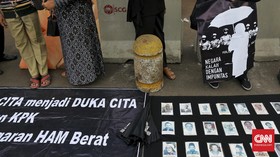 Pada Hari Kebenaran, Indonesia Masih 'Menggelapkan' Kebenaran