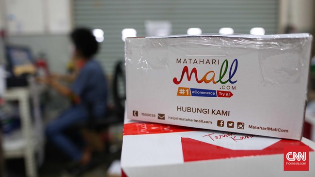 Analis menyatakan MatahariMall.com masih dalam tahap awal pengembangan, sehingga diprediksi belum memberikan kontribusi pendapatan.