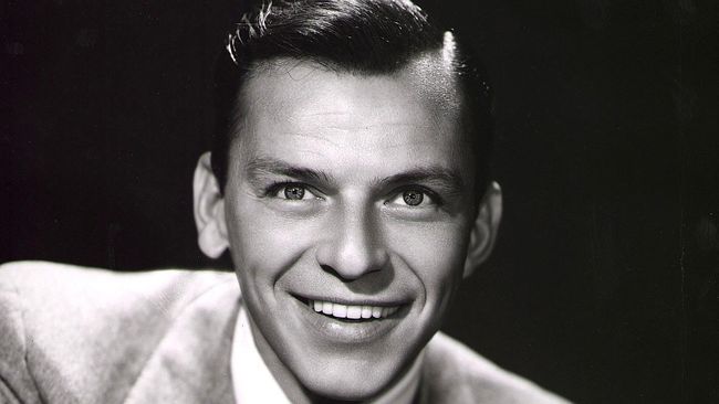 Dari rumah, studio, bar, dan restoran tempat sang bintang biasa bergaul, Anda bisa menjejaki lokasi-lokasi bersejarah dari legenda jazz Frank Sinatra.