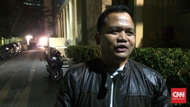 Artis Nikita Mirzani diperiksa di Badan Reserse Kriminal Polri, Kamis malam, sebagai korban dalam kasus prostitusi online.