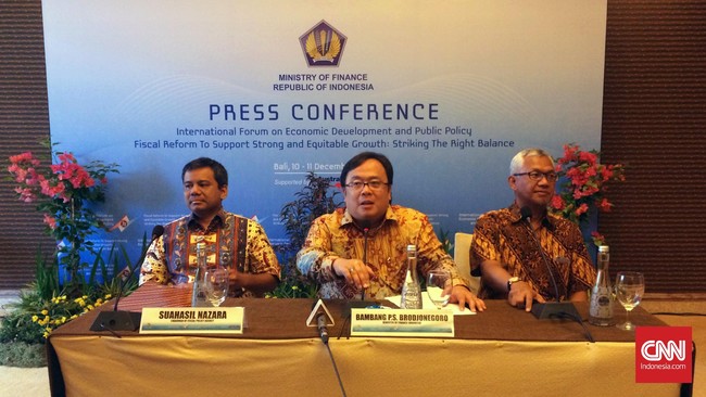 Mulai tahun depan, jatah anggaran bagi sejumlah daerah akan dibayarkan dalam bentuk surat utang negara bertenor pendek (tiga bulan).