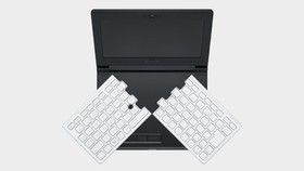 Perusahaan Jepang Buat Laptop 8 Inci dengan Keyboard 12 Inci