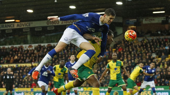 Penyerang Everton Romelu Lukaku terus melanjutkan rekor golnya dalam pertandingan lanjutan Liga Inggris di kandang Norwich City, Carrow Road.