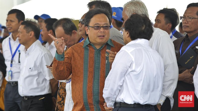 Dari target penerimaan sebesar Rp 1.761,6 triliun, pemerintah baru berhasil mengoleksi Rp 1.338,8 triliun.