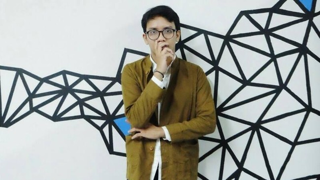 Bulan ini kita merayakan hari antikorupsi. Pada bulan ini juga, KPK berulang tahun. Sudah makin bersihkah negeri dari korupsi?
