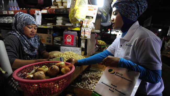 Prospek ekonomi yang membaik diyakini BI akan meningkatkan tekanan inflasi Jakarta 2016 seiring dengan meningkatnya daya beli masyarakat.