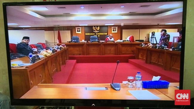 PKB mengganti Acep Adang Ruhiyat dengan Anggota Komisi VIII Maman Imanul Haq. Maman saat ini sudah di ruang MKD dan akan mengikuti rapat internal.