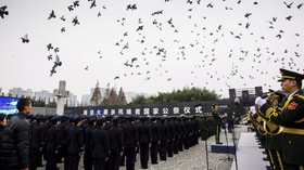 China Sedang Bangun Kapal Induk Kedua