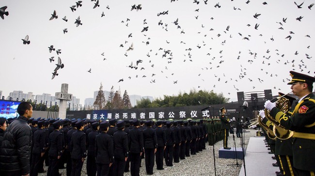 China menyerukan perdamaian dengan Jepang pada Peringatan 80 tahun peristiwa pembantaian Nanjing.