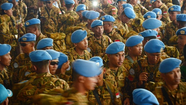 Pasukan perdamaian PBB menjadi sorotan dalam beberapa waktu terakhir usai disebut oleh beberapa pemimpin negara untuk menengahi konflik yang terjadi.