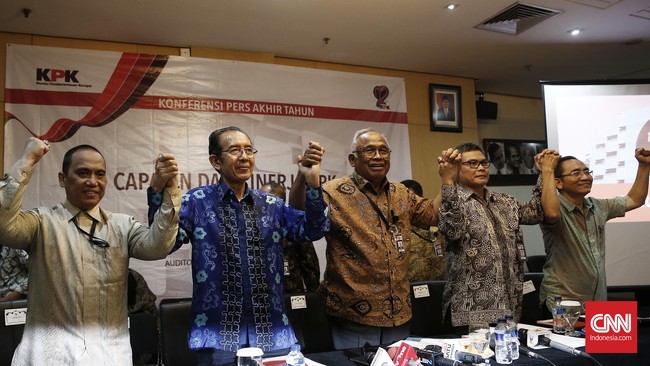 Selama ini publik menurut Ketua KPK Taufiequrrahman Ruki selalu memusatkan perhatian pada upaya penindakan yang dilakukan.