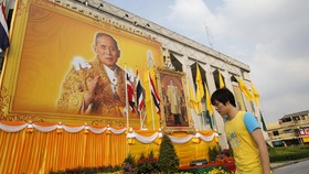 Bhumibol Adulyadej Meninggal, Bagaimana Nasib Thailand?