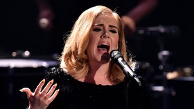 Adele Anggap Beyonce Sebagai Prioritas Hidupnya