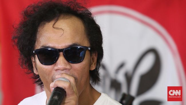 Selain menggelar Total Solar Eclipse Concert, kedatangan Slank di Kota Palu sekaligus untuk menebar "virus" Pesona Indonesia.