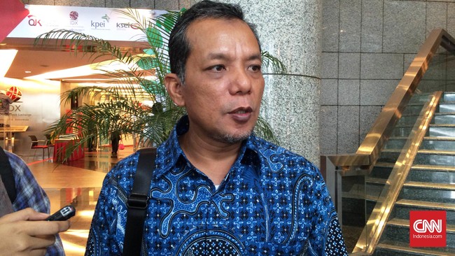 Setelah melihat kondisi dan tren di pasar modal, perseroan berencana melepas maksimal 3 miliar lembar saham, dari sebelumnya 4,03 miliar lembar.