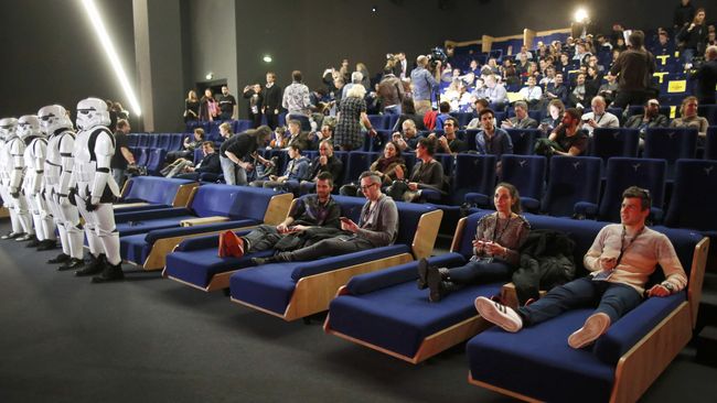 Pihak Disney semakin optimis kalau film fiksi ilmiah ini akan mengantongi keuntungan lebih dari US$200 juta pada akhir pekan di minggu pertamanya.