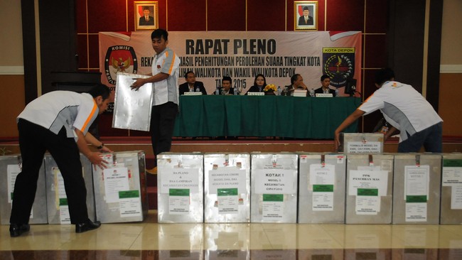 Kepentingan politik dinilai penyebab batalnya pengesahan revisi Undang-Undang Nomor 1 Tahun 2015 tentang Pemilihan Kepala Daerah.