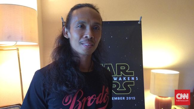 Dalam tontonan di YouTube yang berdurasi sekitar lima menit itu, terdapat Yayan Ruhian, Cecep Arief Rahman, dan Hannah Al Rashid.