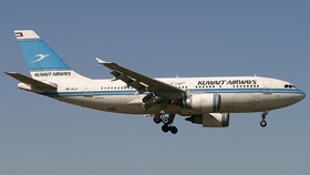 Tolak Penumpang Israel, Kuwait Airways Rela Tutup Rute