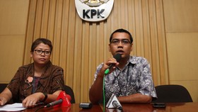 Kasus Suap APBD, KPK Resmi Tahan Bupati Rokan Hulu